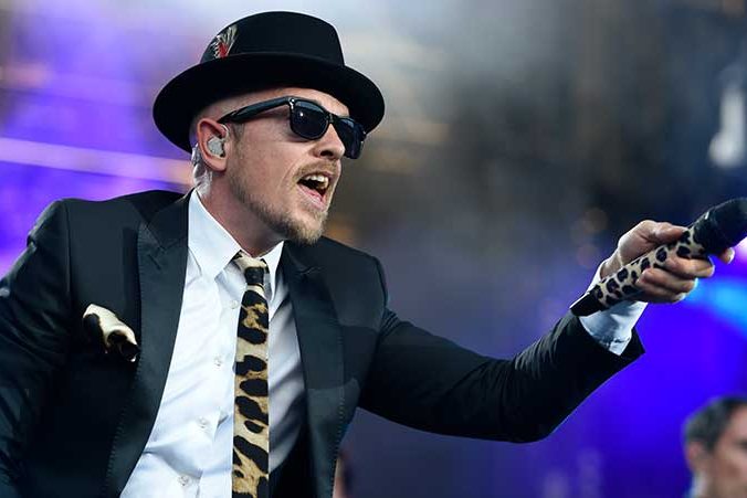 Jan Delay macht sich Fair